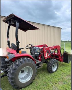 Agricultural Tractor 2638NH