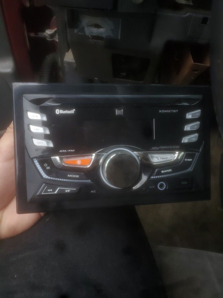 03 Avalanche Radio Dual Bluetooth Radio