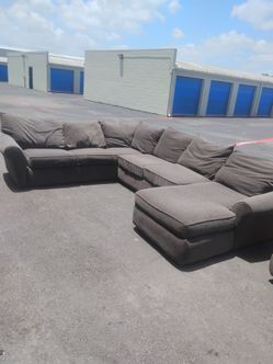 Sectional sofa couch - delivery available