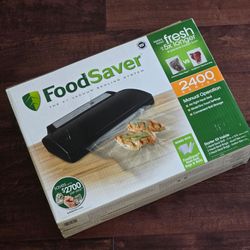 FoodSaver 2400 Series Vacuum Sealer (V2461)