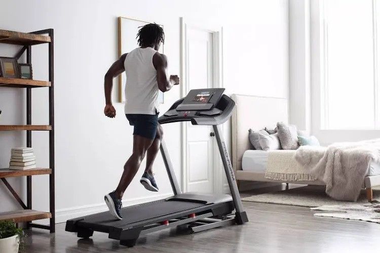 Proform Trainer 9.0 Treadmill
