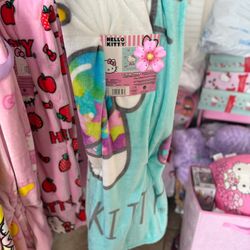 Hello Kitty blanket
