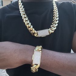 Gold Iced Out Cuban Link Platted