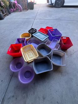 Bins All 12 dlrs