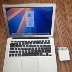 Apple MacBook Air/8GB RAM/512GB SSD/good Battery/Fully Functional 