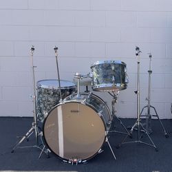 Vintage Slingerland 1960’s-70’s 4 piece drum set.  