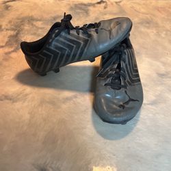Kids Puma Soccer Cleats