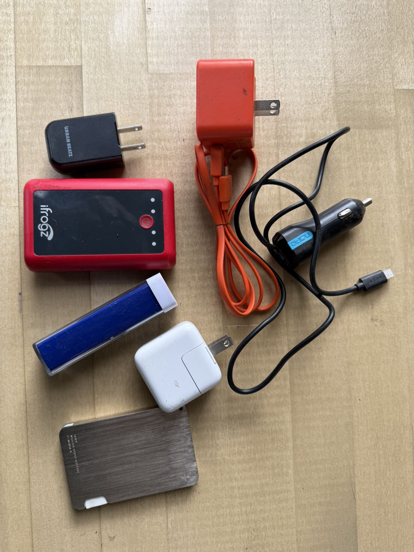 Battery Chargers, Various Lengths Cords I Phone 11