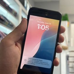 iPhone SE Unlocked 