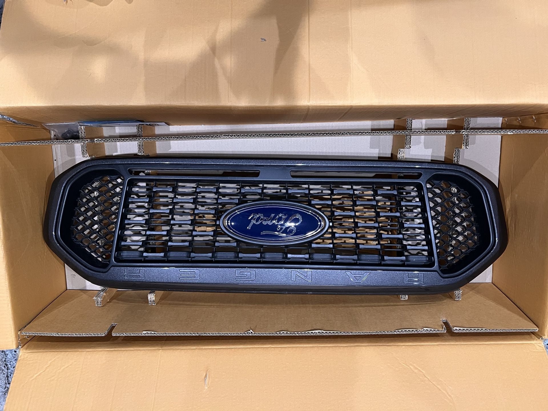 2021 Ford Ranger Grill