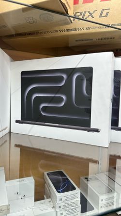 Apple MacBook Pro M4 Pro Chip 24GB Ram 1 TB SSD