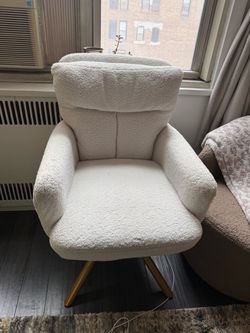 Virabit Ivory Teddy Velvet Swivel Accent Chair