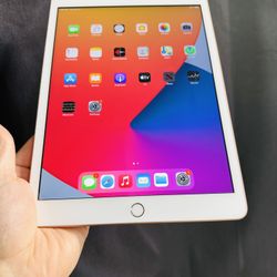 iPad 7 7Th Gen for School / Games 