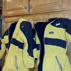 VTG REEBOK +.30% Off Coat/Fleece 2 in 1 Jackets Perfect for Skying could wear Both side Blue/Yellow Hoode+