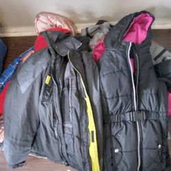 Lit Of 8 Kids Coats 25.00 Girls Boys
