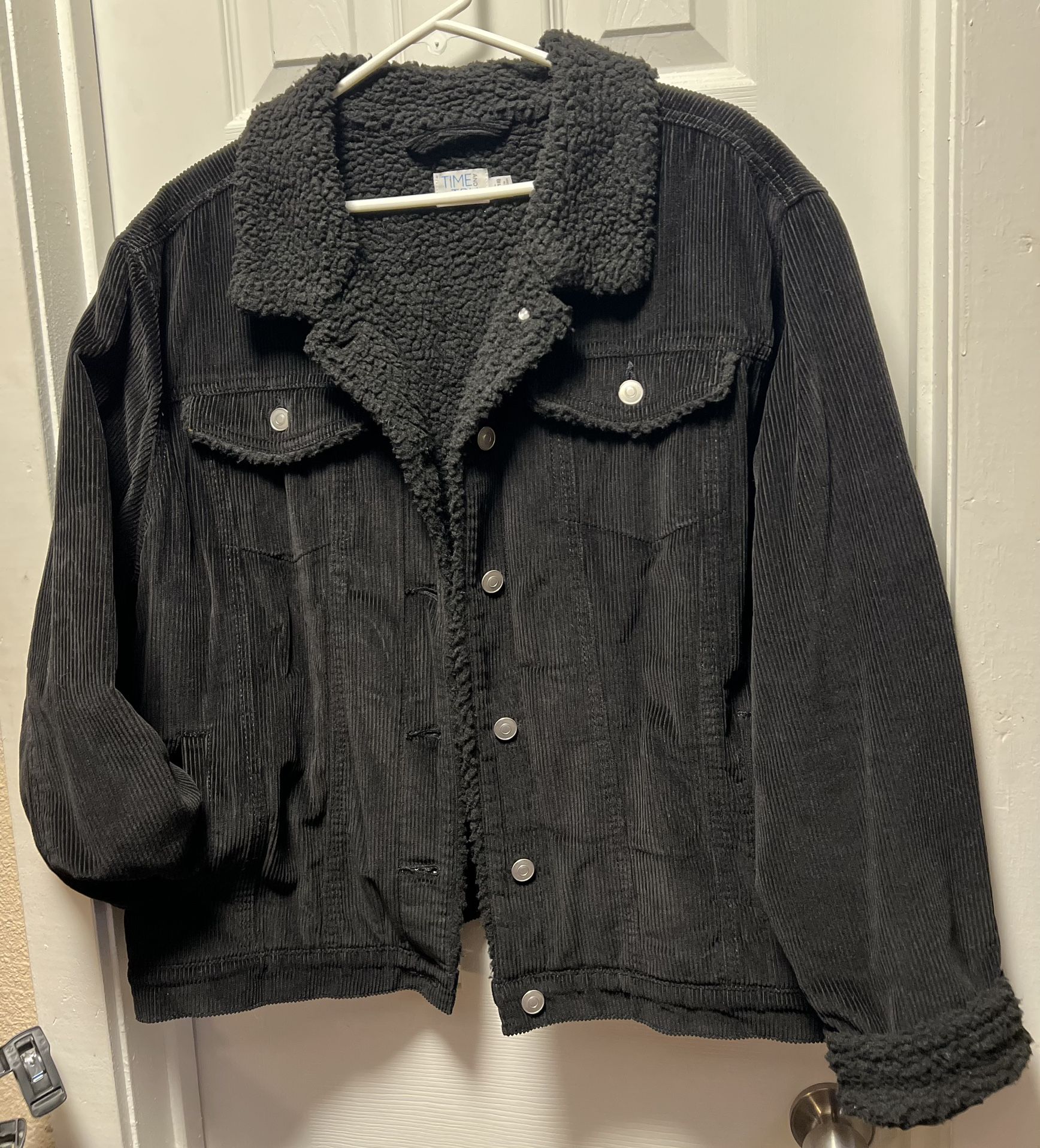 SHERPA Jacket Women’s Size XL (( Fit’s Like Large/ Xl
