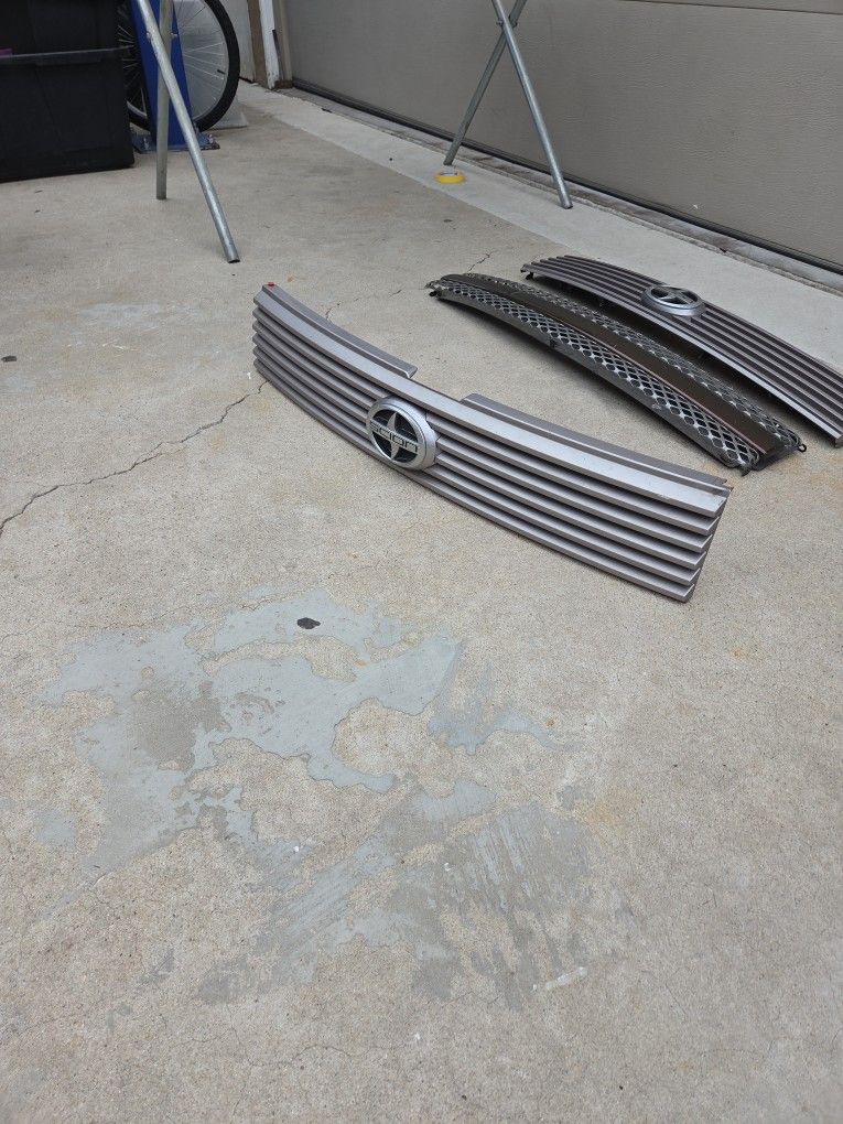 04 05 06 2004 2005 2006 SCION XB FRONT CENTER GRILL GRILLE OEM