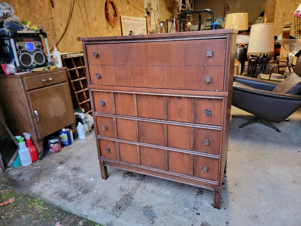 Mid Century Dresser 