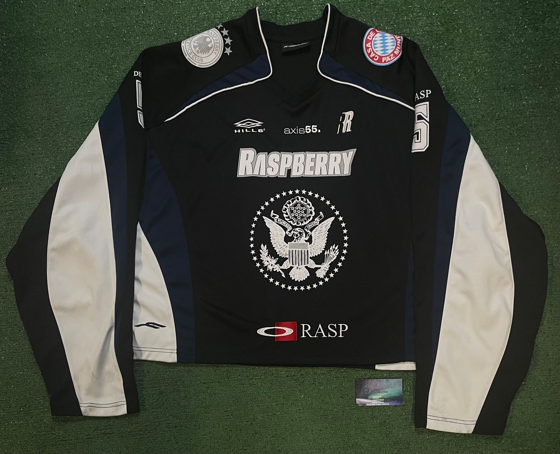 GV Gallery Raspberry hills hockey jersey