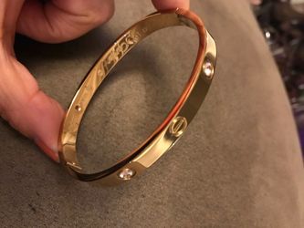 Cartier love bracelet nice gift size 19 big size for Sale in San Jose