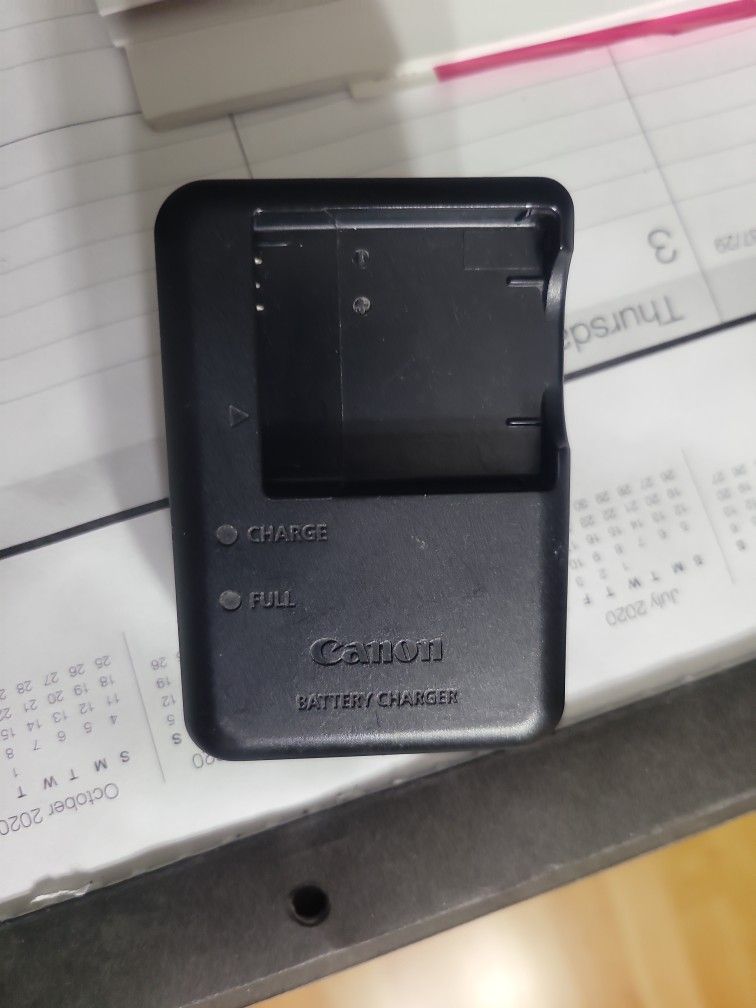 Canon Battery Charger CB 2 LA