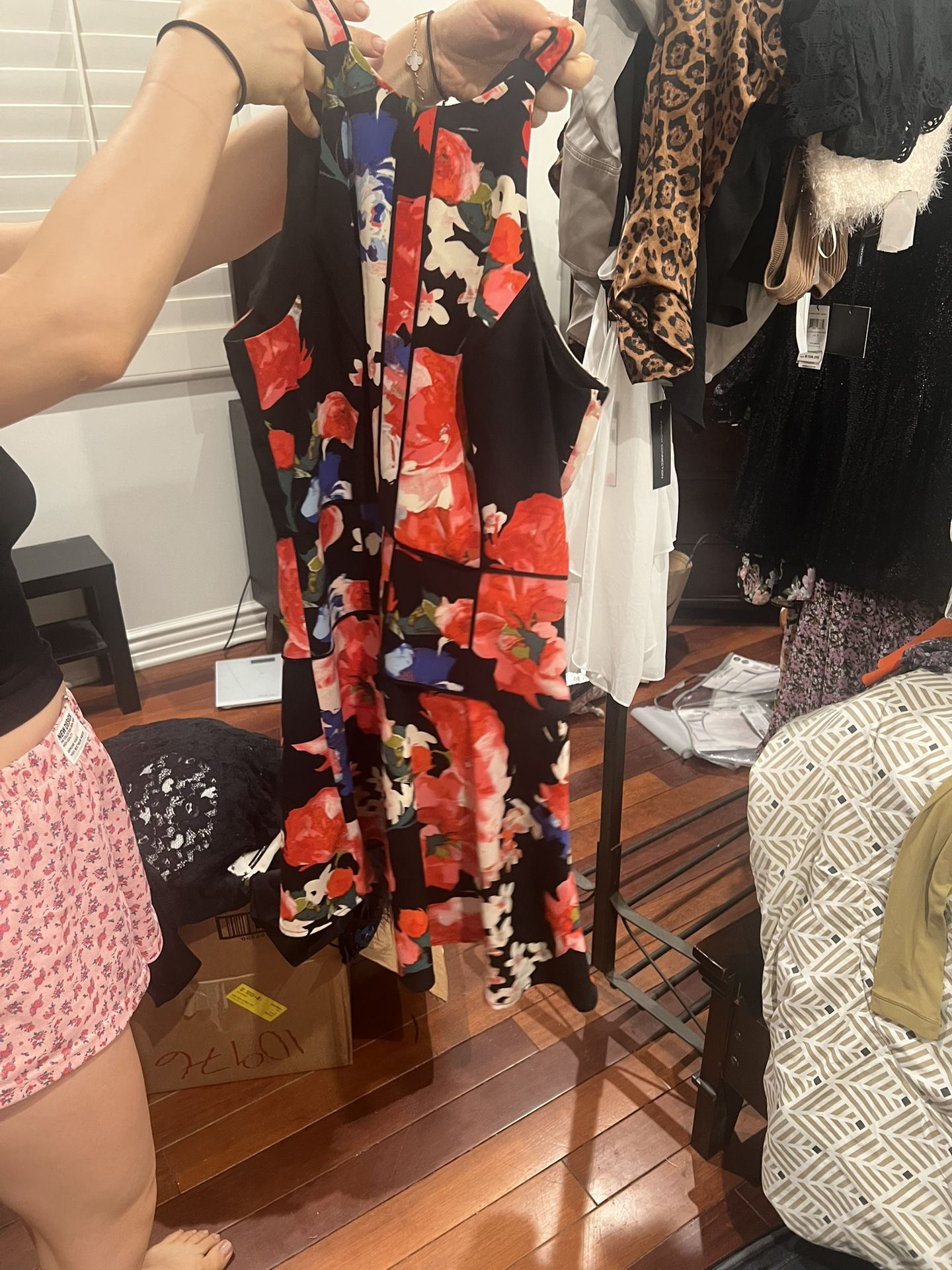 Closet Exchanging 