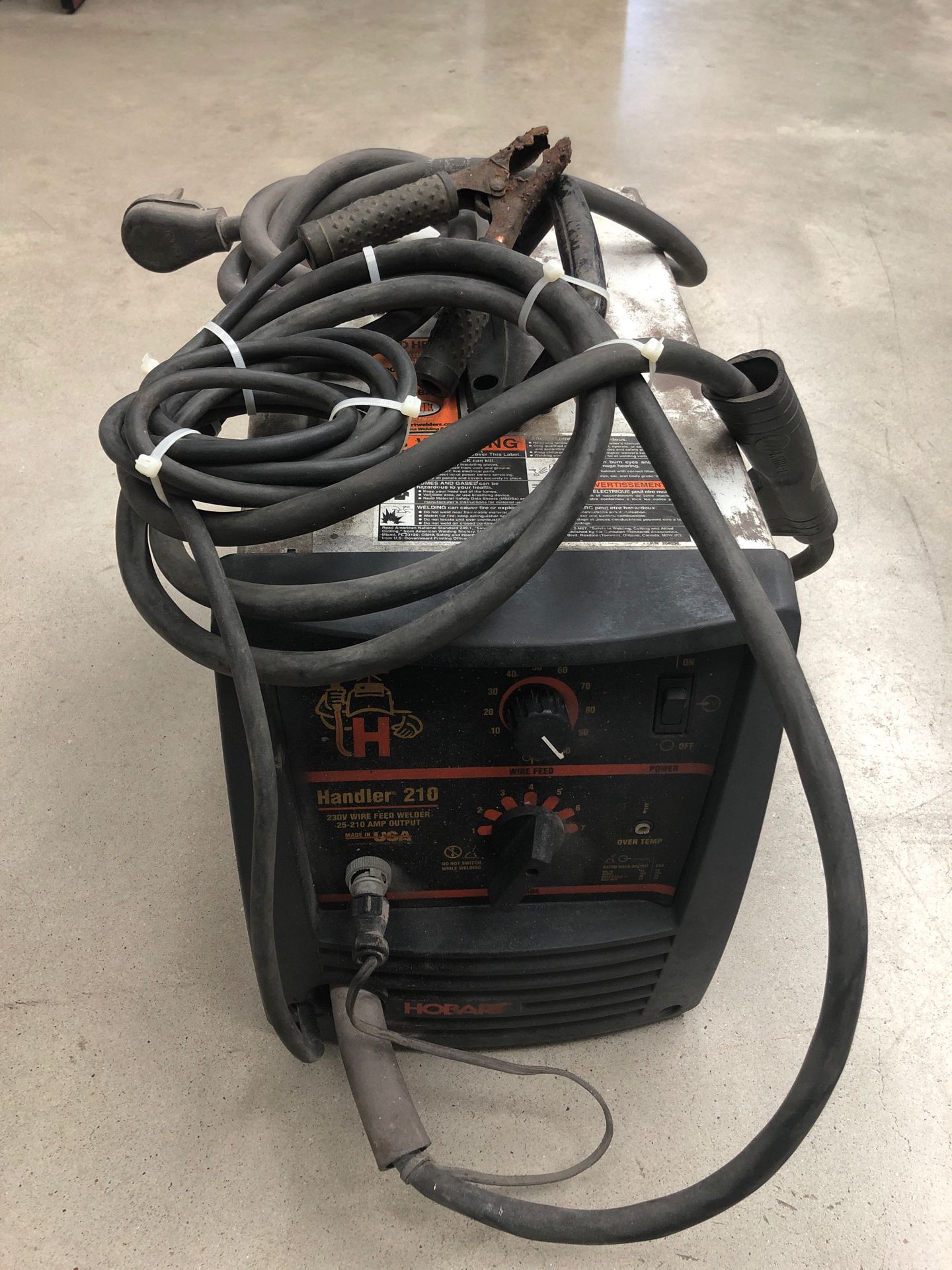 Hobart Handler 210. 230v Wire feed welder