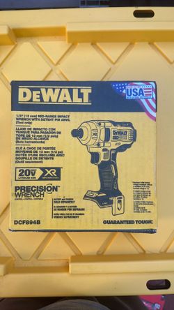 DEWALT 20V 1/2inch Cordless Impact Wrench