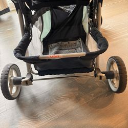 GRACO Stroller In Good Condition 
