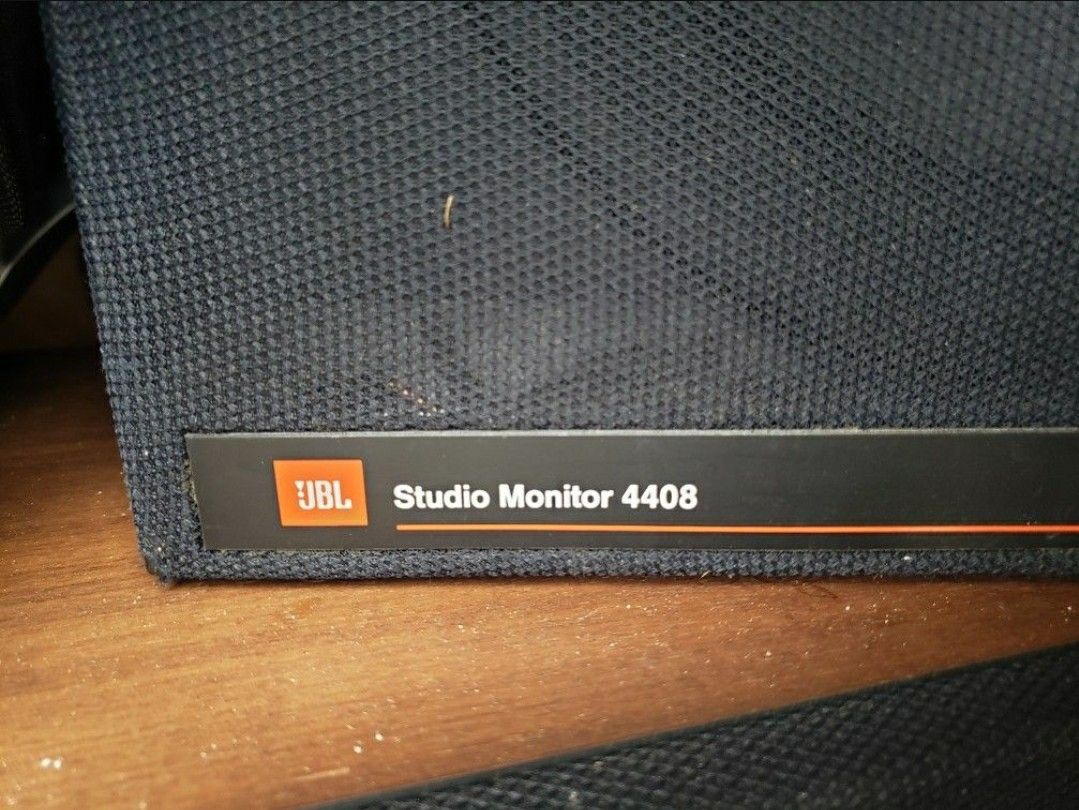 Pair of Jbl Speakers - Yes Available