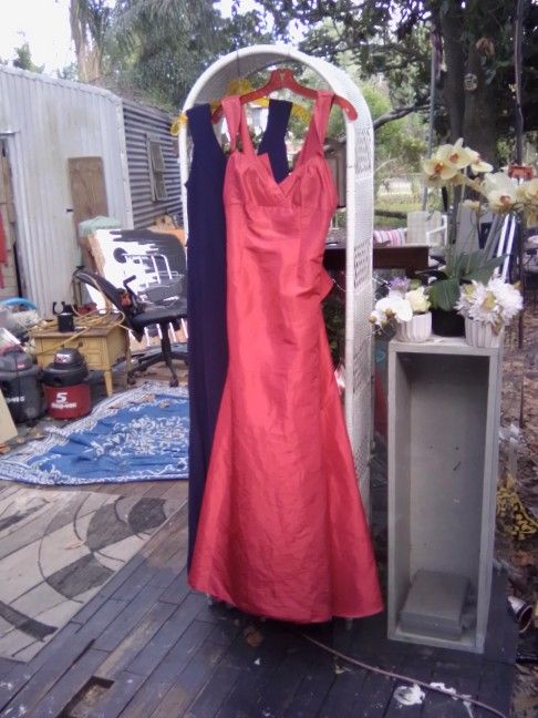 Vintage Size 4 Red Mermaid Gown