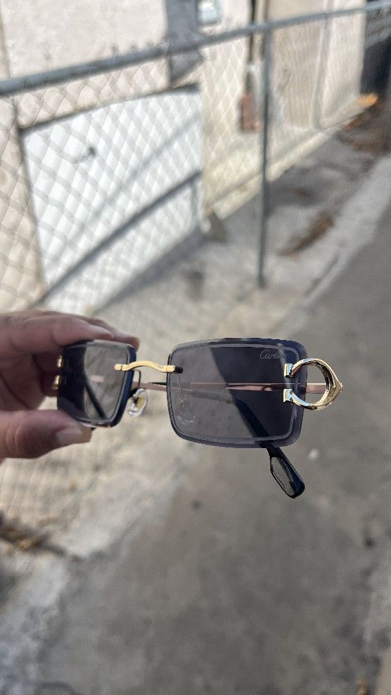 Carti Frames