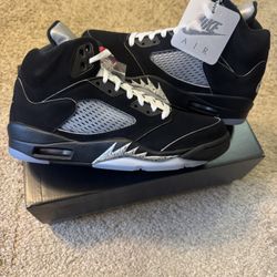 Jordan 5 Black Metallic Reimagined Size 9