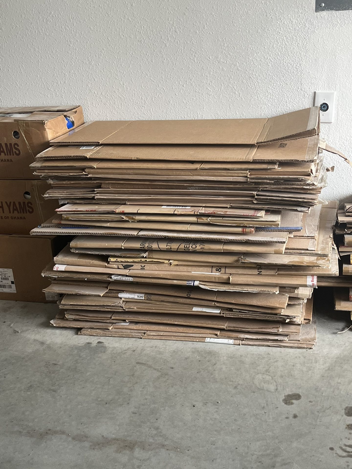 GREAT MOVING BOXES MANY SIZES