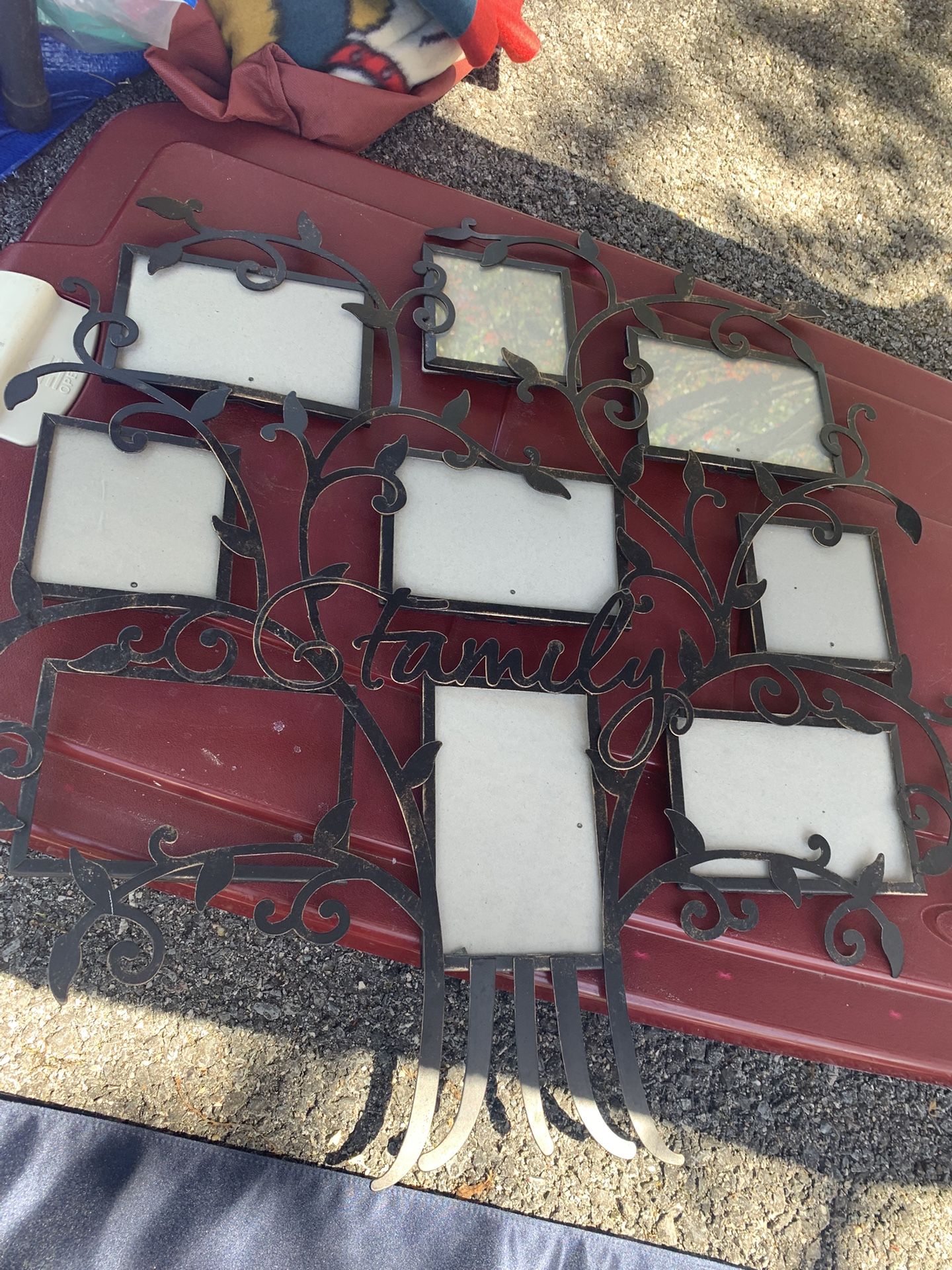 Wall Decor pictures Frame (Light metal Made)
