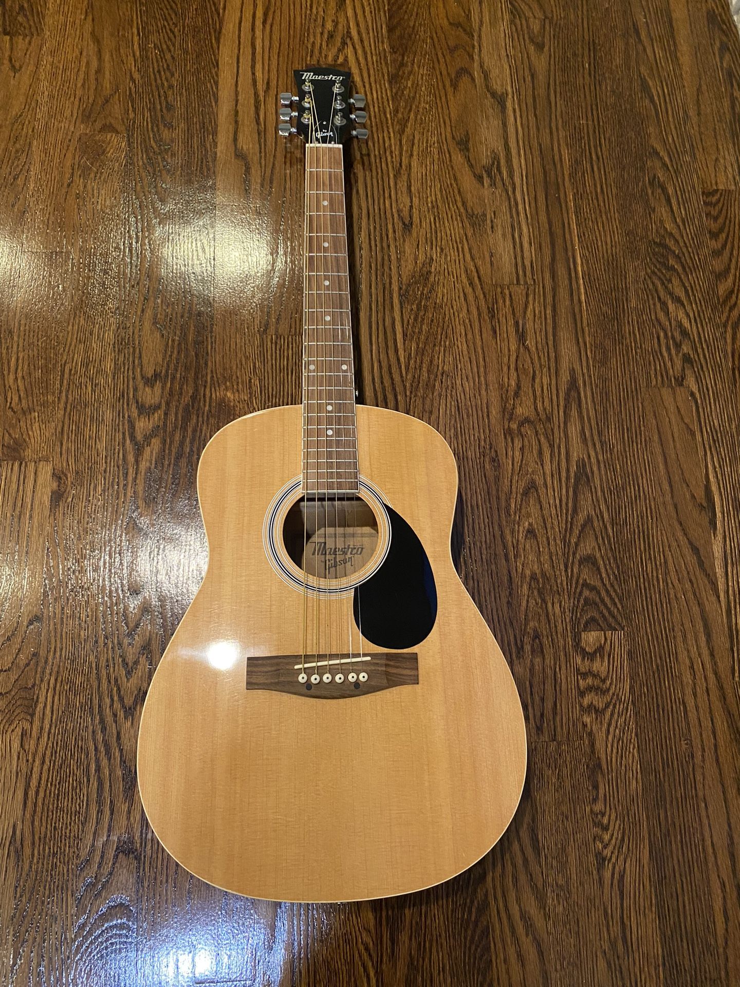 MAESTRO BY GIBSON ACOUSTIC GUITAR 