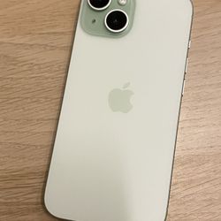 iPhone 15 Fully Unlocked 