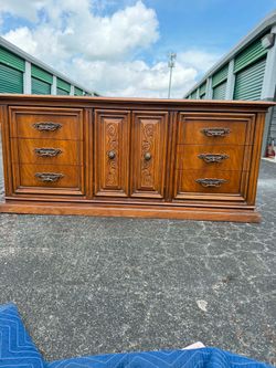Mid Century Dresser By Broyhill
