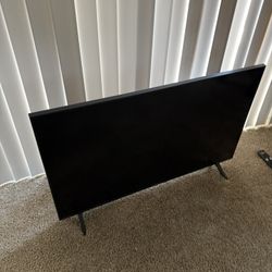 LG UQ7590 45” 4K LED TV