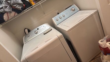 Whirlpool Washer and Dryer Set