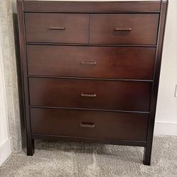 Crate & Barrel Queen Bedroom Set