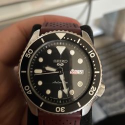 Seiko automatic 5 sport 42.5 mm