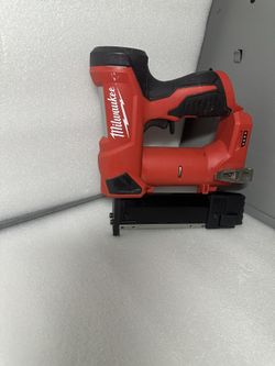 Milwaukee Pin Nailer In Perfect Conditions 