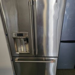 Great Sale On Wide Variety of Fridges 