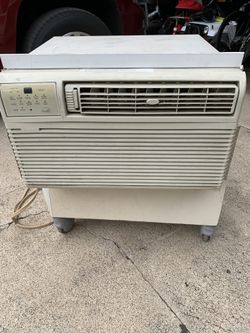 Kenmore Air Conditioning Unit