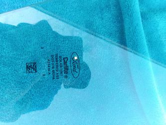 Ford focus hatch passenger window 2010