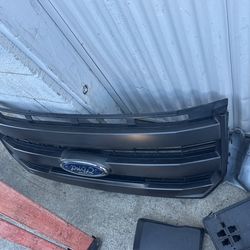 For F -150 Front Grill And Parts Of Bumper 2016