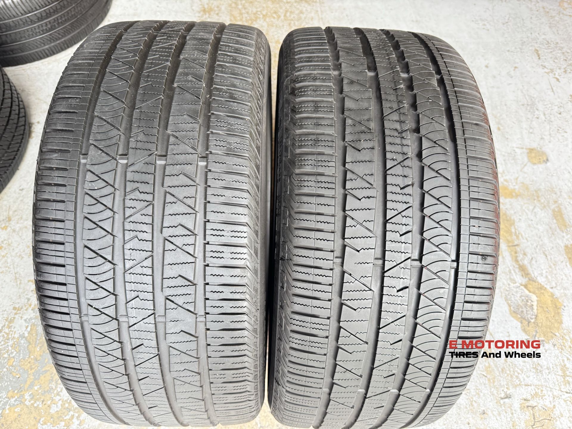 Two premium Tires 285/40/22 Continental Cross Contact LX Sport Like New With 85% Left Amazing Pair 