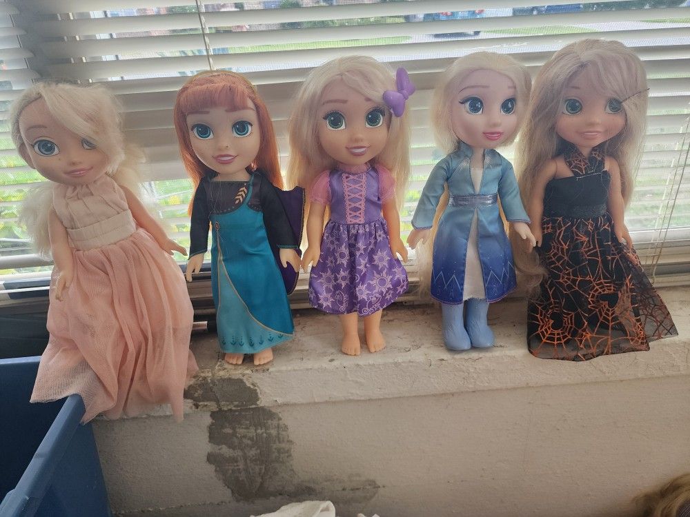 Disney Girls Dolls 