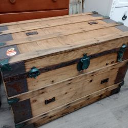 Antique Trunk ( Refinished)